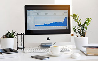 开云体育官方入口-逆境中的明星：战胜伤病再创新高，在逆境中获得成功的名人